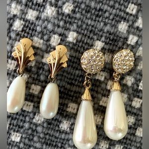 Ladies pierced earrings. Gold tone and pearl like.  Wedding/banquet